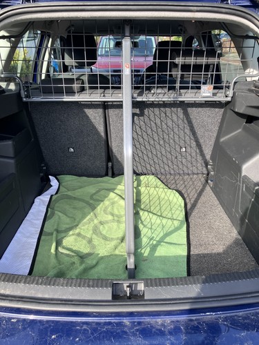 Travall dog guard - &, boot