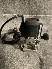 Elu MOF 96 plunge router