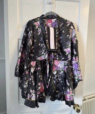 Japanese Silk Kimono Dressing