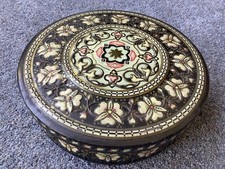 Edward Sharp and Sons Ltd  Decorative sweets tin 