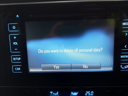Toyota auris radio - toyota,