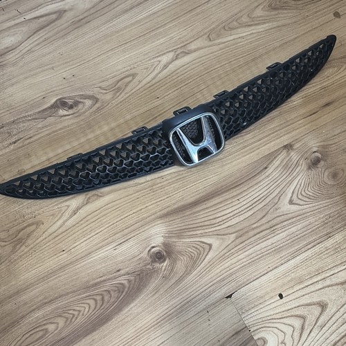 Honda jazz front badge - front, grille