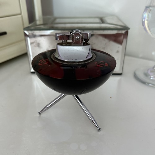 Vintage retro table lighter - table,