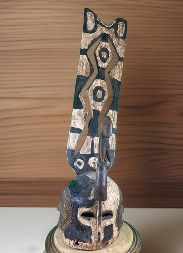 Authentic african art - art, wooden