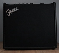 Fender Mustang LT25 - 25 Watt Guitar Modelling Amp Combo