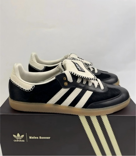 Black wales bonner - black,