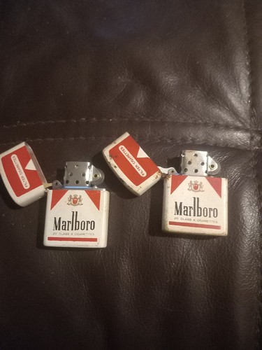 Marlboro vitage lighter - vitage,