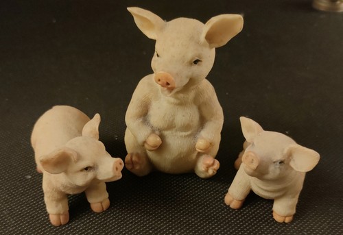 Pigs family leonardo - 3, by