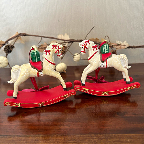 Set hanging resin - of,