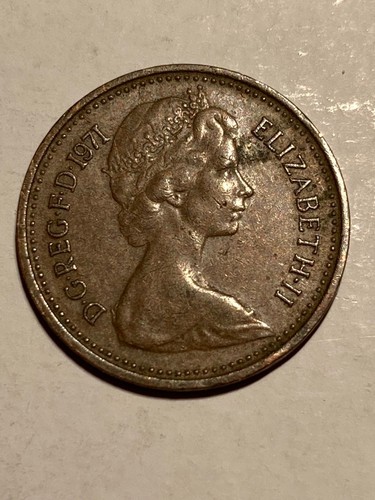 Coin half new - half,