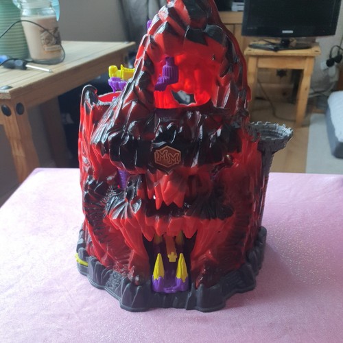 Mighty max playsets - mighty,