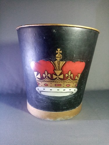 Vintage hand painted - hand,