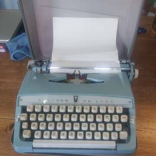 Brother luxe typewriter - luxe,