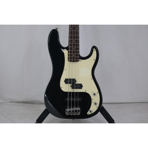 Authentic squier standard - ,