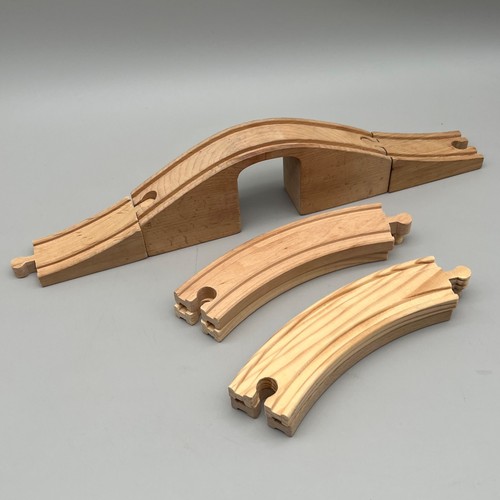 Wooden train track bundle - train,