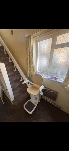 Acorn 180 curved stairlift - curved, –