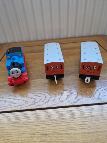 Tomy motorised thomas - thomas, &
