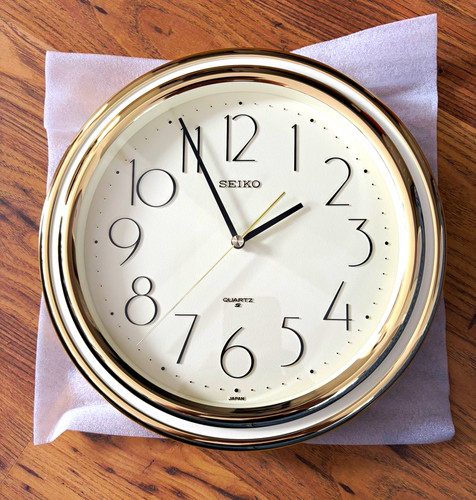 Seiko quartz wall clock - wall,