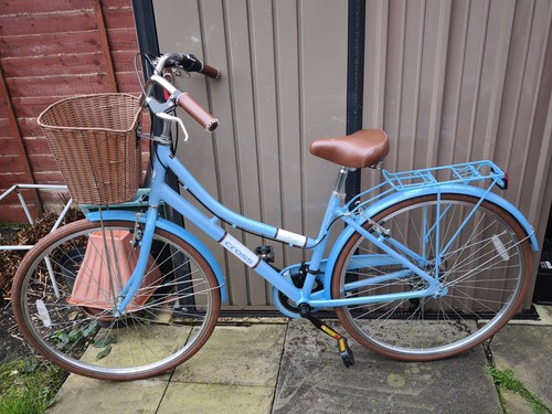 Womens hybrid bike cross - hybrid, bike.
