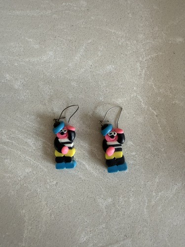 Vintage quirky bertie bassett - quirky,