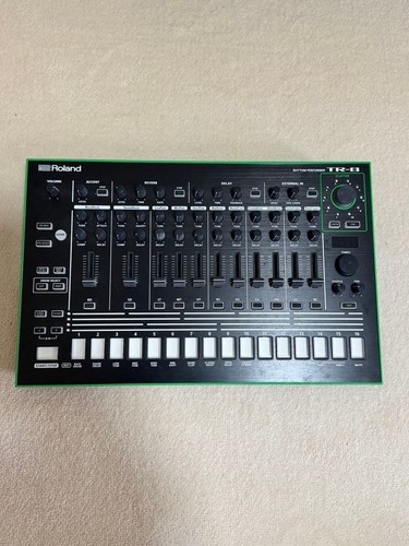 Roland rhythm performer - tr-8,