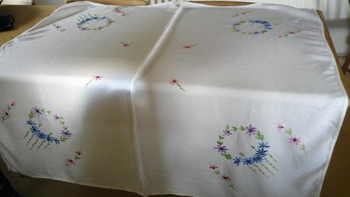 Vintage hand embroidered - ,
