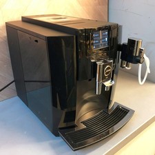 Jura E8  Bean to Cup Coffee