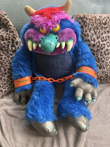 Pet monster amtoy 1986 - monster,