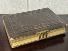 Victorian “The London Photo