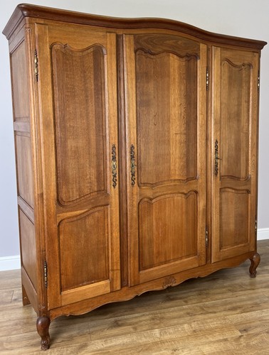 Wardrobe vintage french - wardrobe,
