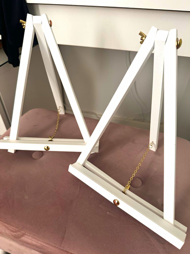 White mini tripod table - white,