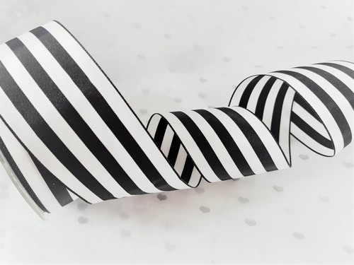 May arts colour white - arts, &