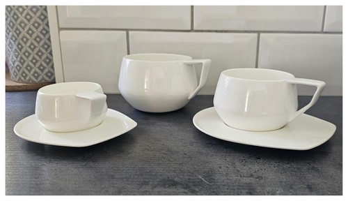 Coffee cup saucer trio bond - cup/,