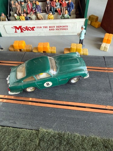 Scalextric aston martin - martin, c68