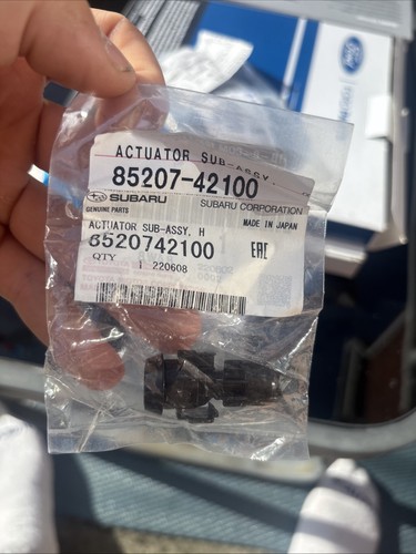 Genuine toyota actuator - genuine,