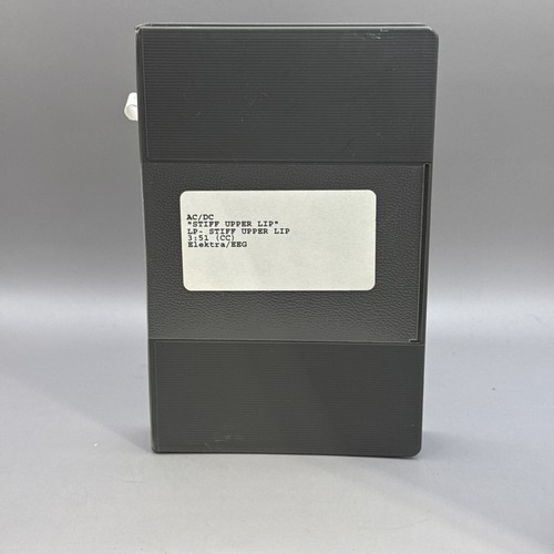 Betacam stiff upper - sp,