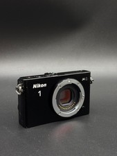 Nikon J4