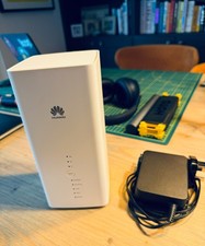 Huwawei B618s 22d - 4G Mobile Broadband Router Wi-Fi - Unlocked