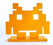 Space INVaDER sculpture yellow