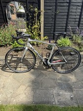 Specialized Roubaix Road Bike 56cm Frame. Silver. Excellent Condition