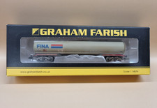 GRAHAM FARISH N GAUGE 373-556B & 373-556C TEA Tank Wagons FINA (Weathered)