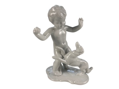 Wallendorf porcelain figurine