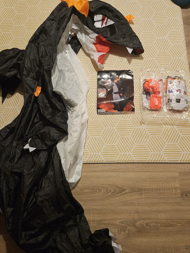 Inflatable dragon costume - dragon,
