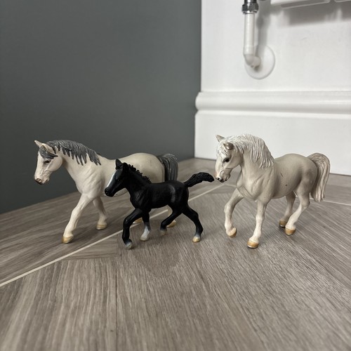 Schleich retired lipizzaner - schleich,