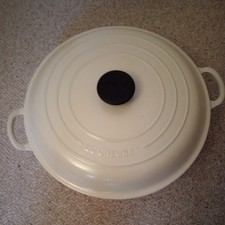 Le Creuset Round Shallow Casserole Dish Dutch Oven Cream Colour 30cm Cast Iron