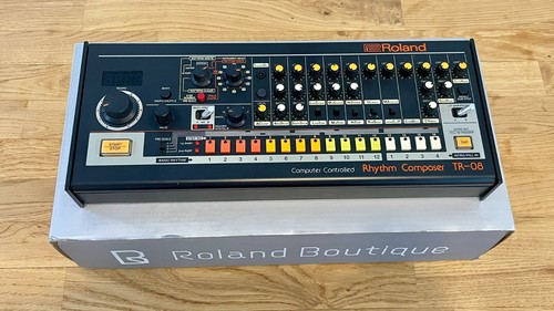 Roland boutique rhythm - roland, tr-08