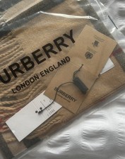 Burberry Cashmere Scarf Beige