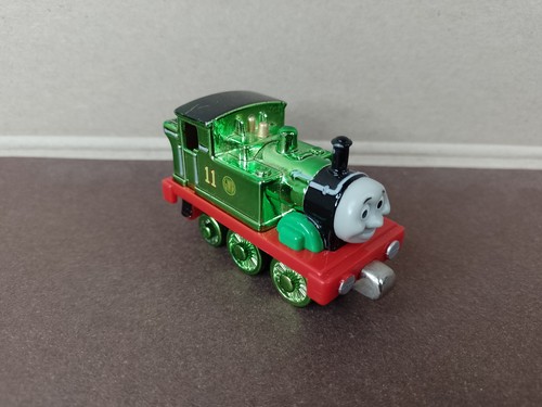 Metallic oliver take - oliver, along