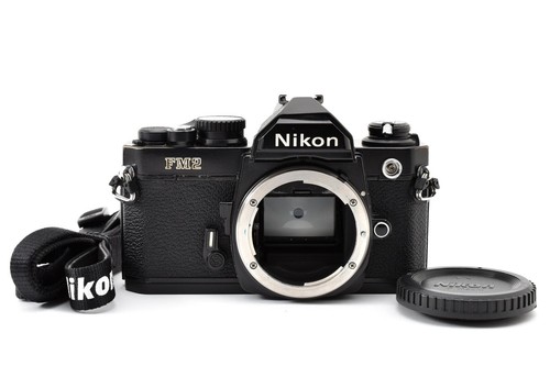 Near mint nikon new - new, fm2