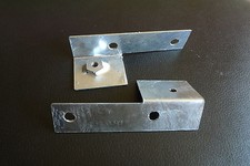 Galvanized Wing Mounting Brackets pair MRC5504 & MRC5505 for Land Rover Series 3